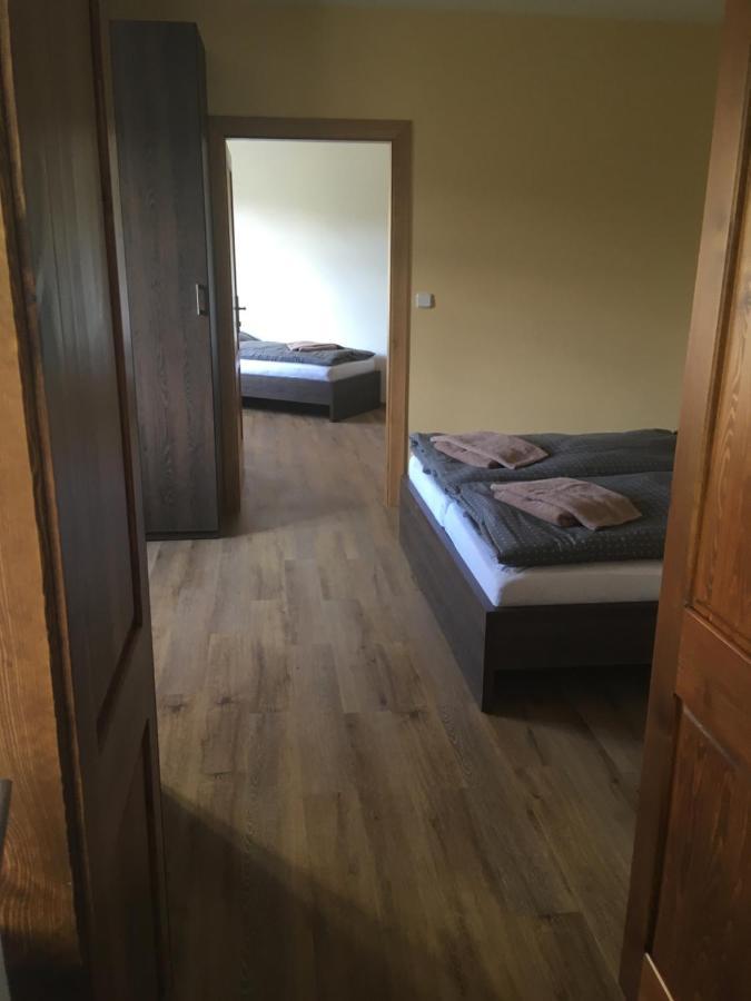 Penzion A Pivnice Varna Velka Bystrice Luaran gambar